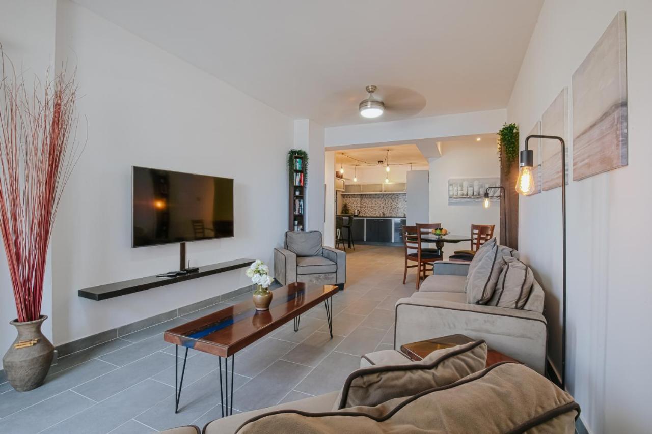 Lazaros Centre Apartment Larnaca Exteriér fotografie